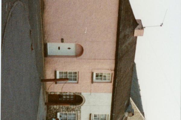 chs09322 x045 Eastgate south side and entrance to The Limes 1991.jpg