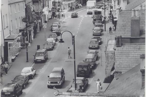 chs09511 High Street from Town Hall roof.jpg