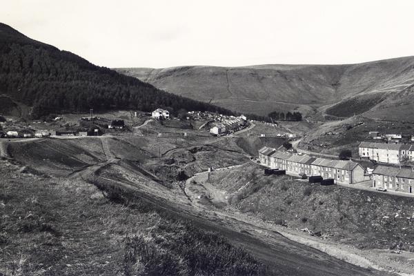 BG__000247.jpg