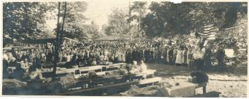 Picnic at woodland Park, Seattle, 1930