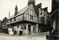 Old Pub in Conwy c1906