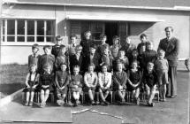 Llwyn yr Eos School - class of 1953