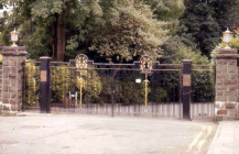 Bedwellty Park Gates Tredegar 1976