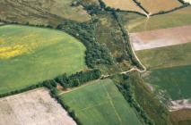 CLARBESTON ROAD E, CROPMARK ENCLOSURE