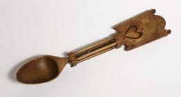 An applewood lovespoon, 1821