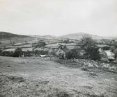 Ty'n-y-cerrig, Capel Celyn, o gyfeiriad y de ...