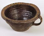 Chamber pot, made at Buckley, c. 1640-1670