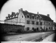 Y Neuadd, Llandovrey, Vicar Pritchard's...