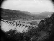 Llanwddyn resevoir wall