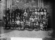 Big boys and girls, Llithfaen school