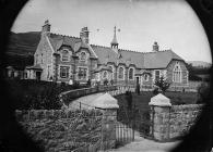 Ysgol Tal-y-bont (Caerhun, Caern)