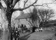 Plas Bell, Y Ffor (Four Crosses)