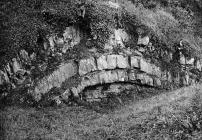 natural arch in the rock, Llanbryn-mair