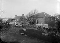 Hen Gapel (Cong), Maenclochog