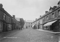 Clun: market square