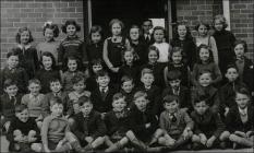 Llun dosbarth, Ysgol Rumney, Caerdydd, tua 1940