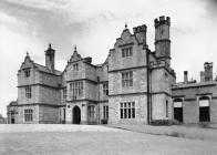  BRYNKINALLT HALL;BRYNCUNALLT, CHIRK