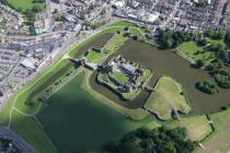  CAERPHILLY CASTLE