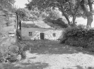  PENYGROES FARM, BONT NEWYDD