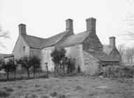  SAETHON FARMHOUSE (WEST & EAST) AND BARN