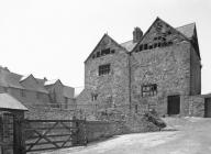  CADWGAN HALL; PLAS CADWGAN