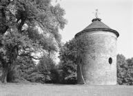  PENTRE BYCHAN HALL, DOVECOTE, ESCLUSHAM