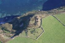  PARED MAWR CAMP;CASTELL, PORTH CEIRIAD