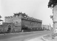  GWRYCH CASTLE