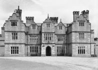  BRYNKINALLT HALL;BRYNCUNALLT, CHIRK