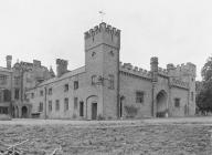  BRYNKINALLT HALL;BRYNCUNALLT, CHIRK