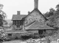  MANOR HOUSE;PLAS UCHAF;PLAS UCHA, EGLWYSEG