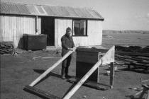 Skokholm - John Lewis making new Razorbill hide...