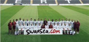 Ffotograff o dîm pêl-droed Swansea City