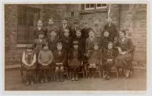 Disgyblion Ysgol Penboyr, c.1933