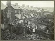 Difrod gan corwynt 1913 i gefn James Street