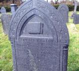Inscription on family grave at Criccieth Non...