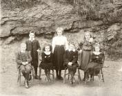 Froncysyllte Council school group, circa 1905-1906