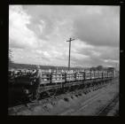 Transporter wagons carrying slate