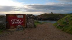 'Cofiwch Dryweryn' mural, Porth...