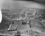  CARDIFF DOCKS, CARDIFF