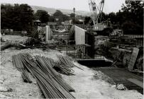 Adeiladau Pont y Cambrian, Y Drenewydd, 1992