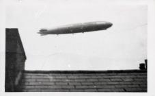 Airship R100 over Barry