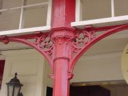 44 High St, Cowbridge - iron pillar 2004 