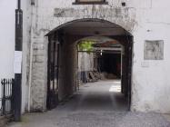 High Street garage, Cowbridge 2004 - archway 