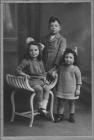The Hewlett Children - Vernon, Rose & May,...