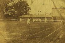 Tennis courts at King's Head, Holywell 1912.