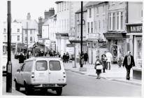 Holywell High Street in 2000