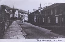 Heol Fach Ystrad, Cwm Rhondda, 1940au